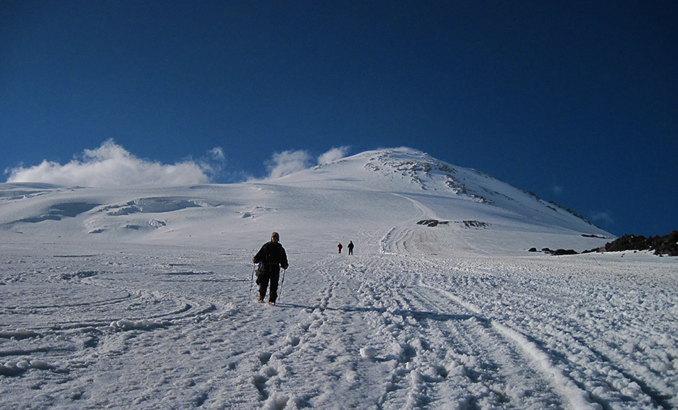 Descida do cume em fevereiro