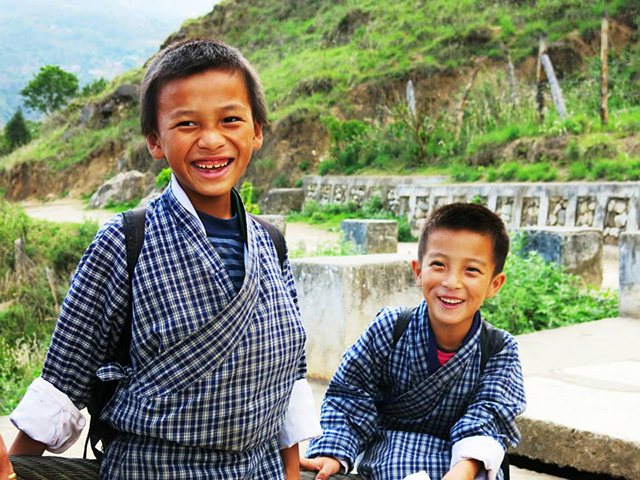 Linda ponte suspensa em Punakha.. Foto: Karina e Pablo