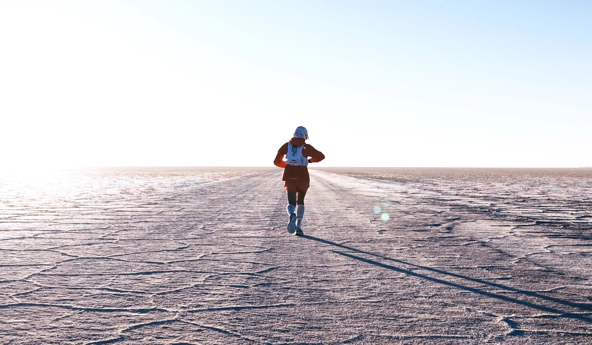 Fernanda Maciel no Salar de Uyuni